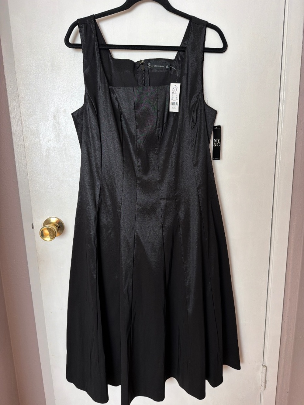 🖤 NY&C Black Sleeveless Fit & Flare Dress – NWT – Size Large